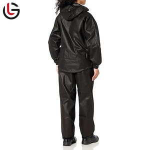 Combinaisons de pluie décontractées résistantes à l'eau OEM avec ventilation avancée et tissu léger et respirant en taffetas pour l'extérieur - Product Image 6