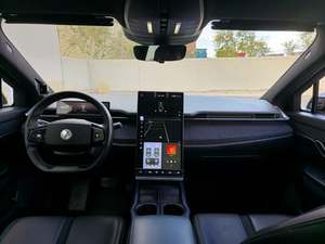 Pré-usagé 2023 Fisker Ocean One conduite à gauche SUV 8L Turbo Engine 17 pneus traction avant - Product Image 5