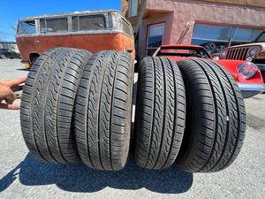 Neumáticos Usados Semi-Steel Vacuum 275/60R20 Modelo 224635 Garantía 60000-80000KM Tamaño 20 Pulgadas Hechos en Japón - Product Image 2