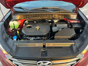 Nuevas llegadas para el mercado global: Hyundai Tucson Limited 2017, 2.0L V4, techo panorámico, tracción total 4x4, cámara trasera, asientos de cuero - Product Image 6