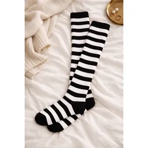 <b>Black</b> White Girl's Knee-High <b>Socks</b> Multi-Circle Print Pattern Knitted Nylon Light Breathable Disposable for Daily Use for Spring - Product Image 2