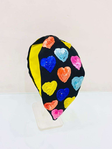 Serre-tête brodé à la main entièrement perlé, fabriqué en Inde - Product Image 3