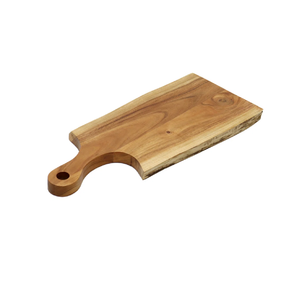 Conception sculptée à la main de forme rectangulaire avec poignée planche à découper en bois accessoire de cuisine décoratif utilisation pour les maisons hôtels utilisation - Product Image 1