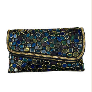 Designer Artisan Handmade Crystal Stone Broderie perlée Pochette de mariée Sacs à main sophistiqués pour les occasions spéciales du soir - Product Image 1