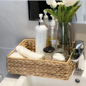 Elegante bandeja de almacenamiento para el hogar para comida, encanto, decoración del hogar con toque encantador para el espacio vital - Product Image 1