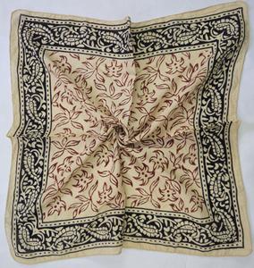 Bandana en coton imprimé à la main, léger, écologique, pour cheveux, bandana d'été, cadeau de plage, foulard de poche, bandana de voyage, cadeau pour motards - Product Image 3