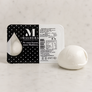 Queso Mozzarella Fresco Italiano 125g 2 Piezas Bandeja de 250g Producto Lácteo de Alta Calidad para Servicios de Alimentación y Venta Minorista - Product Image 1