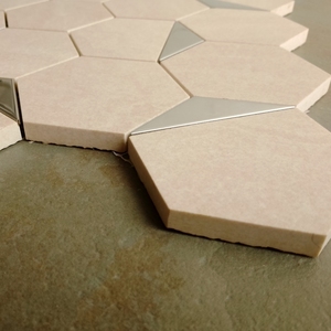 กระเบื้องโมเสคเซรามิก PVD หกเหลี่ยมสีเงิน73มม. เคลือบเงาแอปริคอทสำหรับผนังภายในที่ทันสมัยวิลล่าห้องน้ำและห้องนั่งเล่น - Product Image 2