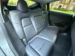 Usado Clean 2025 Tesl-A model y Performance Sport Utility 4D - Product Image 4