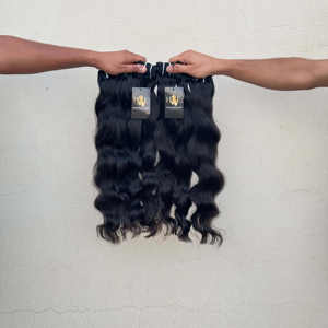 Fournisseurs de cheveux indiens bruts vierges non transformés South Indian Temple, paquet de cheveux humains à cuticules toutes textures naturelles - Product Image 1