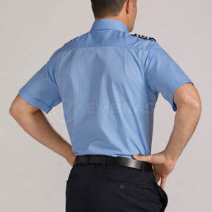 Camisa de vuelo de ajuste clásico con tela duradera para viajes o uso uniforme Camisa de vuelo lisa con cierre de botón - Product Image 3