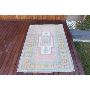 Alfombra Vintage de 3.6x5.2 pies, Alfombra Turca, Alfombra de Lana con Estampado Animal Azul - Product Image 1