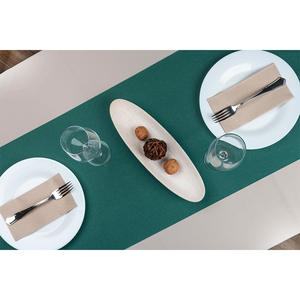 Rouleau de nappe vert 0,40x48m, tissu doux et absorbant, B2B - Product Image 2