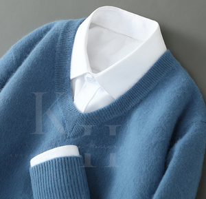 เสื้อสวมหัวผ้าวูลคอวีสำหรับผู้ชายเสื้อสเวตเตอร์ถักผ้าคอตตอนสีล้วนสำหรับฤดูหนาว - Product Image 2