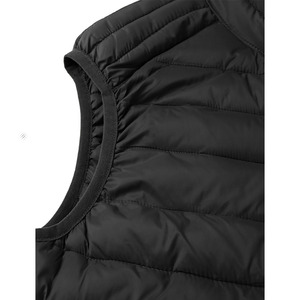 Venta al por mayor Unisex Media mangas Puffer Chaqueta Softshell Chaqueta cortavientos Chaqueta con cremallera a prueba de viento Chándal al aire libre - Product Image 3