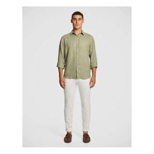 Chemise pour homme à coupe classique élégante, conçue pour offrir confort et confiance au travail, en voyage et pour un usage quotidien décontracté - Product Image 5