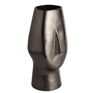 Haute qualité en fonte d'aluminium Vases à fleurs décoratifs Pots en métal de table pour la maison salon bureau hôtel intérieur décor de mariage - Product Image 1