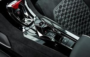 Lamborghini Huracán Coupé 2023, Motor Turbo de Gasolina, Transmisión Automática, 400 CV y 500 Nm de Torque, 25001-50000 Millas - Product Image 4