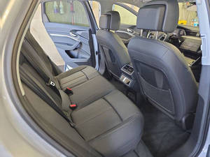 Audi e-tron quattro Premium certifiée propre 2022 - Product Image 4