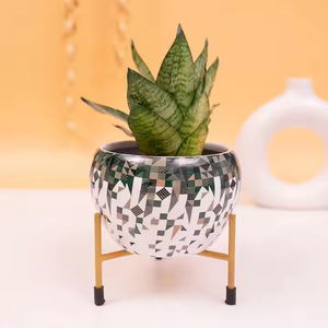 La maceta de metal más valiosa, macetas de jardín impresas en varios colores, macetas, jarrones en precio económico, suministro de jardín para el hogar - Product Image 2