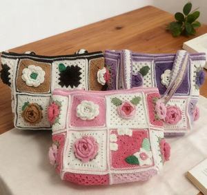 Bolso Tote de Ganchillo para Mujer, Estilo Casual Diario, Tejido a Mano con Patrón de Rosas a Rayas, con Cierre, Diseño Floral, ¡Gran Venta! - Product Image 6