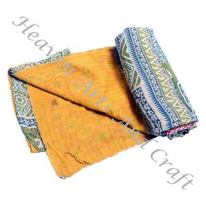 Kantha <b>Quilt</b> Gudari Kantha <b>Quilt</b> Gudari Hot Selling Wholesale Gold Supplier GD2162 Handmade Kantha <b>Quilt</b> Cotton Printed <b>Indian</b> - Product Image 3