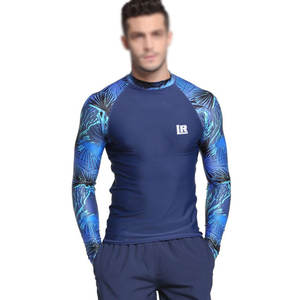 ชุดป้องกันผดผื่นสำหรับผู้ชายชุดฝึก MMA แบบรัดรูปพร้อมพิมพ์โลโก้ตามสั่ง - Product Image 1