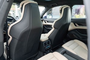 รถยนต์ปอร์เช่ ไทแคน เทอร์โบ เอส ปี 2020 เกียร์อัตโนมัติ ขายดี - Product Image 5