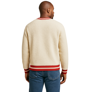 Sudadera Neutral de Felpa Sherpa con Cuello Redondo, Letras Phi Nu Pi Kappa Alpha Psi en Parche de Chenilla y Ribete Rojo, Ropa Griega - Product Image 2