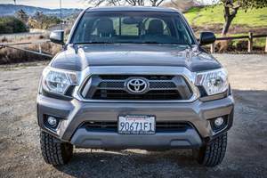 Tacoma Access Cab PreRunner 2012 Usado, Garantía OEM de 1 Año, Origen Estadounidense - Product Image 2