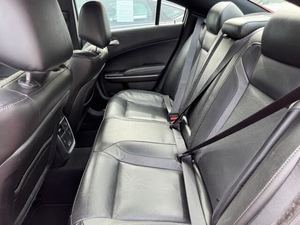 CLEAN 2022 D-o-d-g-e Char_ger SXT RWD - Product Image 2