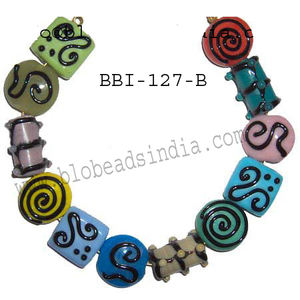 Bracelets de perles de verre artisanales Perles de verre en vrac pour la conception de bracelets uniques Bracelets de perles de verre au chalumeau faits à la main - Product Image 1