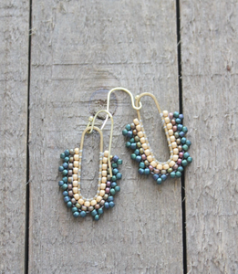 Joyería Artesanal de Moda, Joyería Boho, Aros con Cuentas - Product Image 1