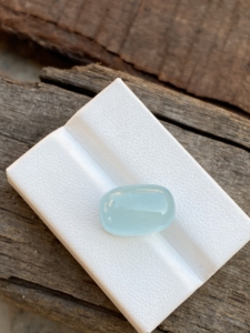 Cabochon en forme de coussin long aigue-marine de couleur naturelle brillante avec une pierre précieuse en vrac de bon lustre pour la fabrication de bijoux 9.62 carats - Product Image 5