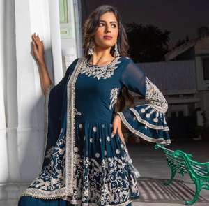 Kediya-plazo และ dupatta พร้อมงานปักหนักในราคาขายส่งชุดใส่ออกงานปาร์ตี้ดีไซน์ใหม่ - Product Image 1