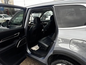 SUV essence automatique 3.8 AT 295 ch, modèle 2023-2025, en excellent état, conduite à gauche/droite - Product Image 5