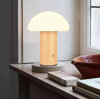 Lampe de table LED en bambou en gros, commande tactile simple, intensité réglable, rechargeable DC, lumière d'ambiance pour chambre à coucher et chevet