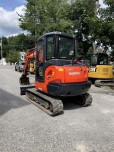 Excavateur KX040-4 Kubota 2018 de seconde main multifonction Home Garden 360 Mini pelleteuse hydraulique sur chenilles - Product Image 2