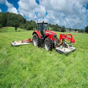 รถแทรกเตอร์ตัดหญ้าขนาดเล็ก Massey Ferguson GC1725M ระบบไฮโดรสแตติก พร้อมอุปกรณ์ตักดิน คุณภาพดี เหมาะสำหรับงานเกษตร - Product Image 1