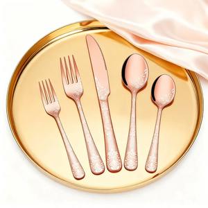 Ensemble de couverts décoratifs en or rose et argent, gravure de fleurs blanches, élégants ustensiles de table, couverts plaqués or rose de luxe, mariage - Product Image 5