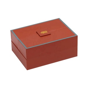 Bouteille de parfum vide magnétique en papier personnalisée Boîte de parfum cadeau d'emballage de parfum au design de luxe - Product Image 6