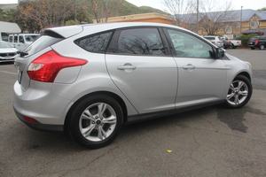 Ford Focus SE Hatchback 2014 - Product Image 6