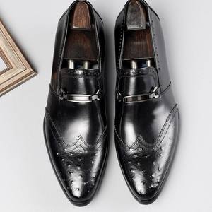 Chaussures brogues en daim souple avec bords perforés et semelle légère, chaussures décontractées pour hommes, chaussures tendance - Product Image 3