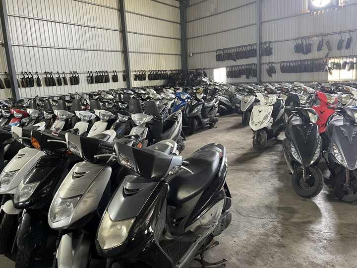 Used Motorcycles and Petrol Scooters Second Hand Motorcycles for Export From Taiwan