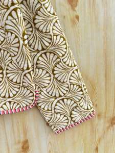 Chaqueta estilo Kimono Floral con estampado de bloques a mano para mujer, Abrigo acolchado de algodón índigo indio, prendas de vestir exteriores informales con botones para todas las estaciones - Product Image 2