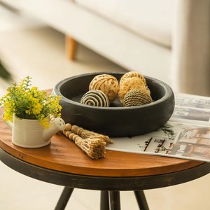 ชามตกแต่งสีดำแบบเรียบง่ายที่วางกลางโต๊ะรับประทานอาหารที่เสิร์ฟขนมแสดงเทียนหรือใช้งานในบ้านได้เหนือกาลเวลา - Product Image 6