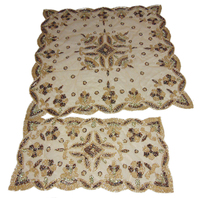 Nappe carrée personnalisée pour mariage, fête de l'Aïd, intérieur/extérieur, broderie florale en perles dorées, tissu organza pour banquet