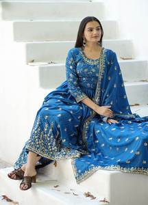 Vêtements de fête quotidiens et de bureau magnifiques couleurs vives chinon et paillettes brodées travail robes de point de soie pour adultes portent - Product Image 3