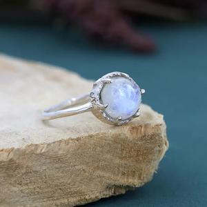 แหวนพลอยมูนสโตนสีรุ้งธรรมชาติเครื่องประดับมินิมอลลิสต์จิวเวอร์รี่สไตล์ June birthstone Dainty White Stone ของขวัญสำหรับผู้หญิง - Product Image 3