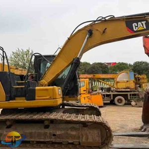 Pour Caterpillar 320 Excavatrice, équipement de terrassement sur chenilles populaire, bon état et prêt à la vente immédiate - Product Image 6